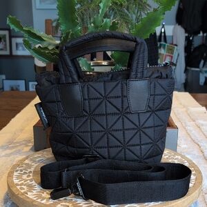 Vee Mini Tote Black